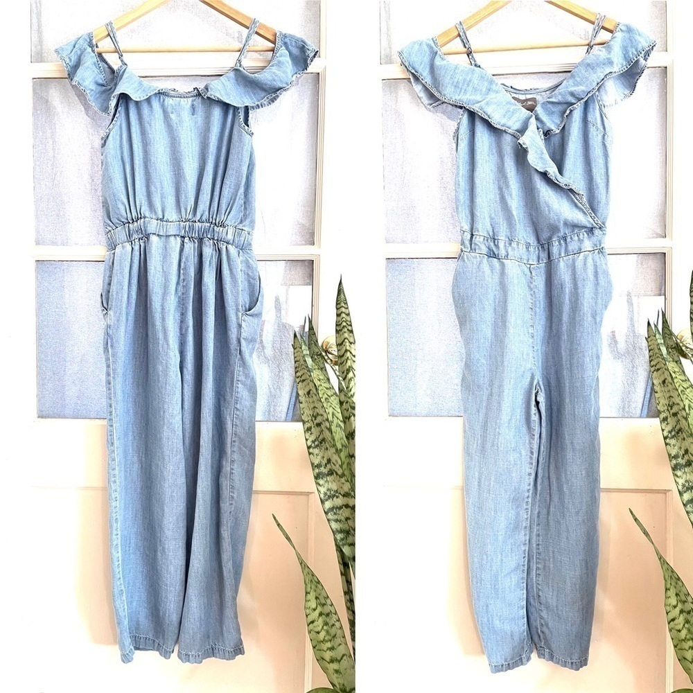 MICHAEL Stars Chambray Linen Denim Cropped Jumpsuit Cold Off Shoulder Small